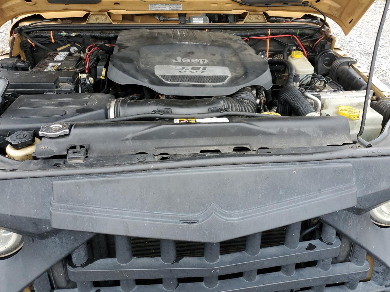 2013 Jeep Wrangler Unlimited Sahara VIN: 1C4BJWEG0DL629549 Lot: 84207255