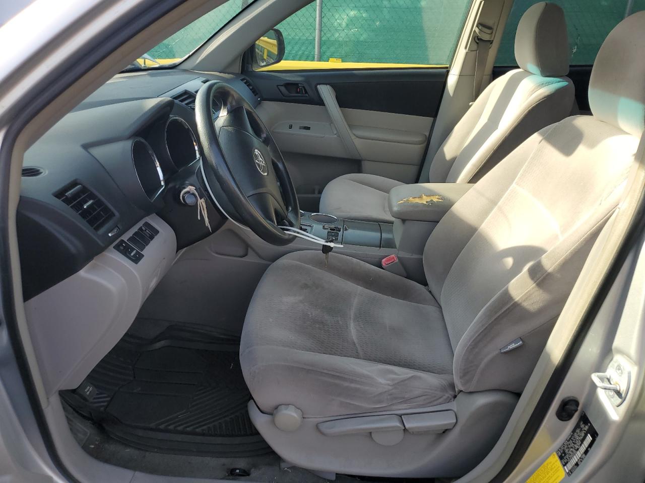 2008 Toyota Highlander VIN: JTEES41AX82043965 Lot: 84548035