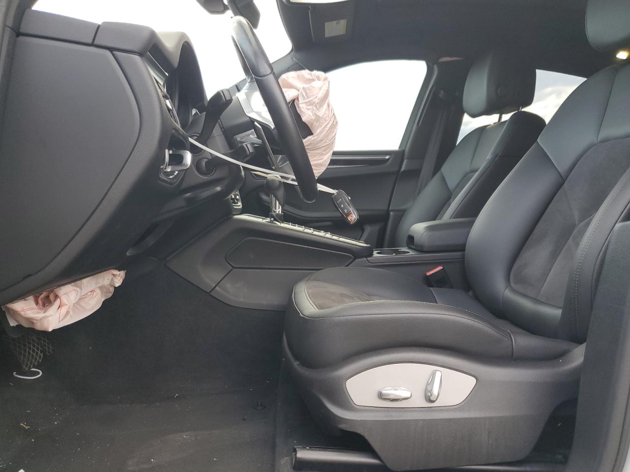 2019 Porsche Macan VIN: WP1AA2A52KLB07610 Lot: 81696755