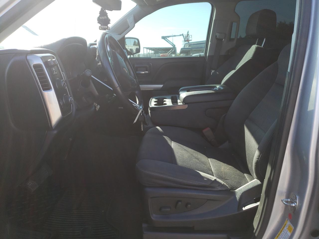 2018 Chevrolet Silverado K1500 Lt VIN: 3GCUKREC8JG309165 Lot: 81815045