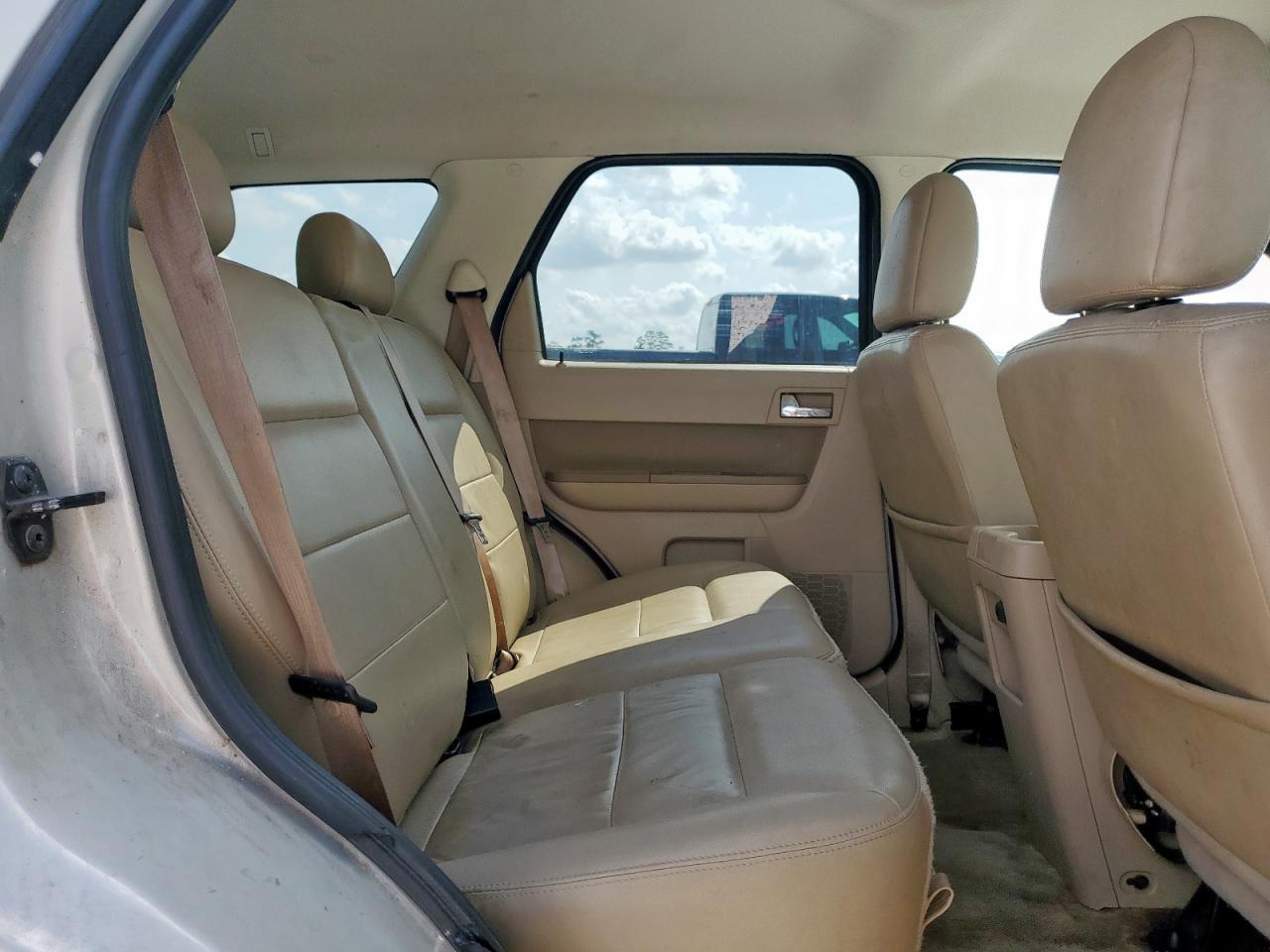 2009 Ford Escape Limited VIN: 1FMCU04G09KA18620 Lot: 71168885