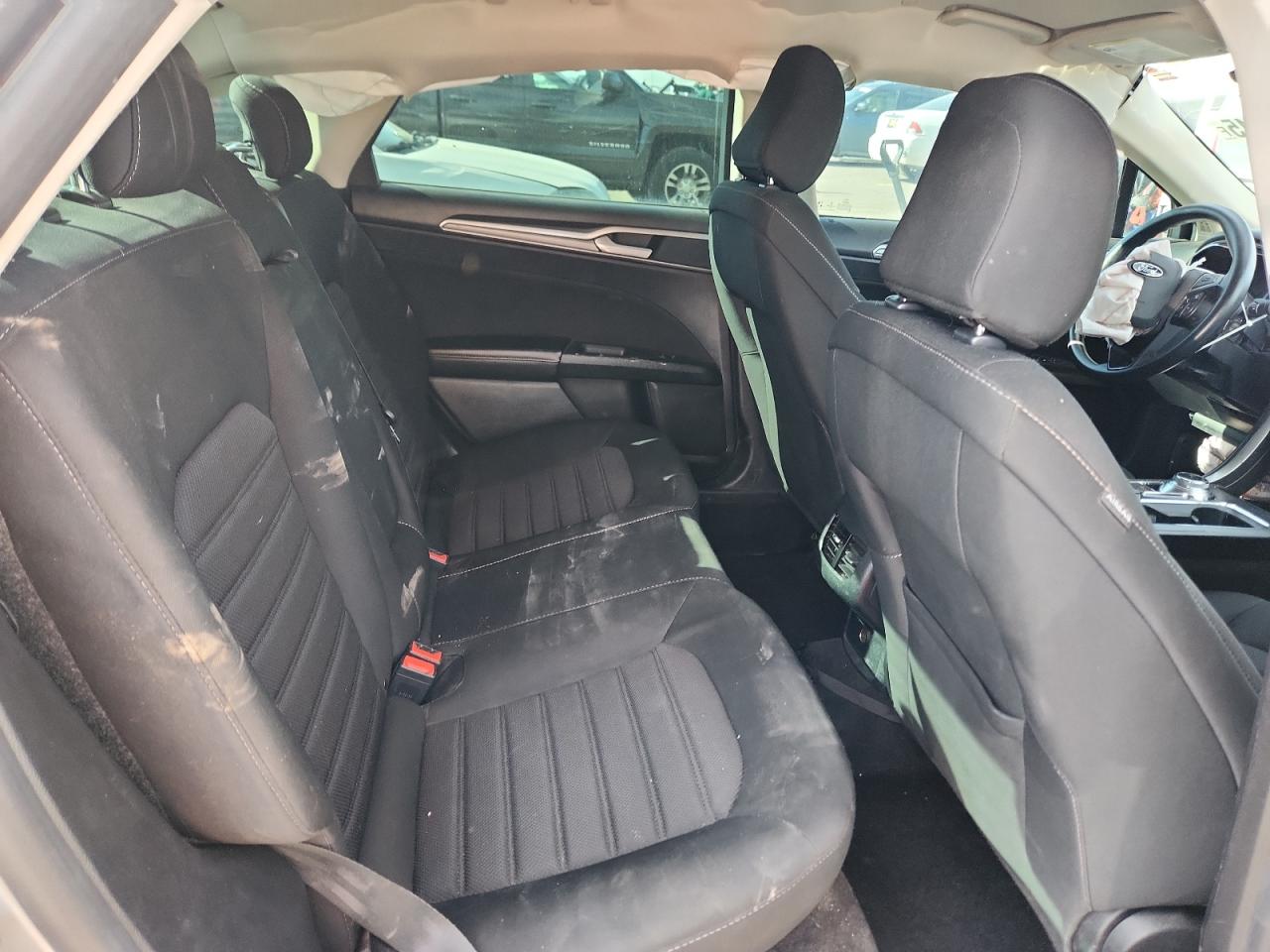 2020 Ford Fusion Se VIN: 3FA6P0LUXLR236945 Lot: 80920245