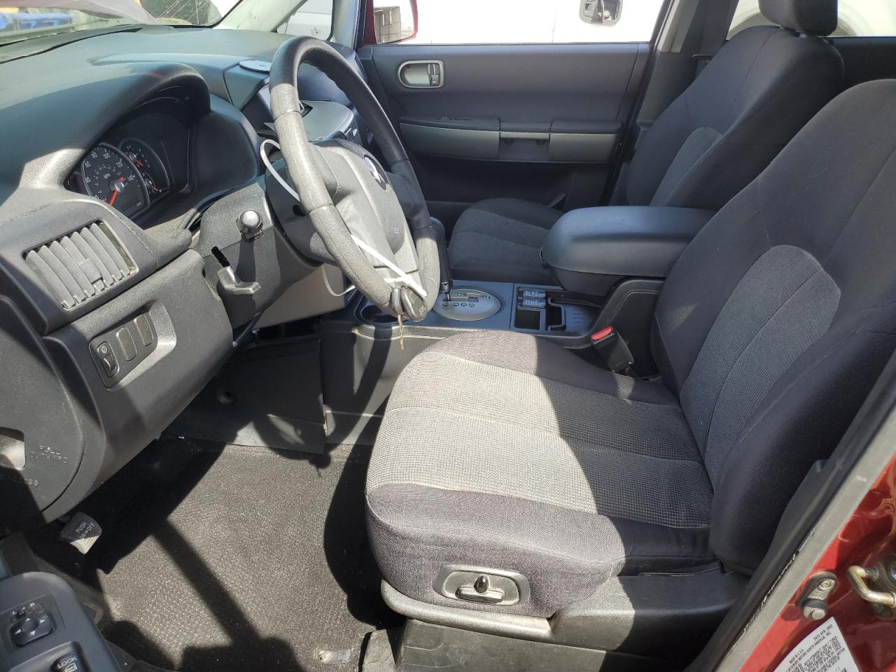 VIN: 4A4MN31S04E010372 MITSUBISHI ENDEAVOR 2004 RED Photo 7