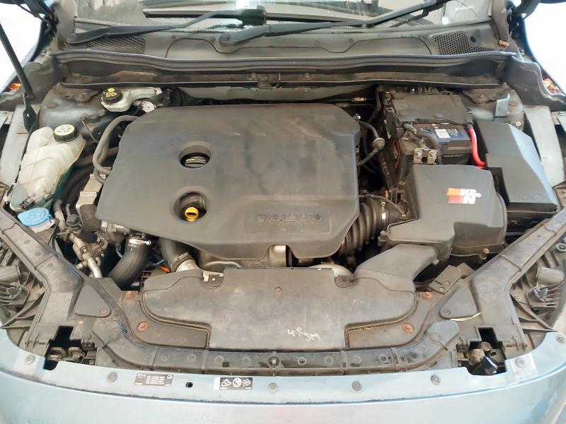 2014 VOLVO V40 CROSS COUNTRY LUX D2 D2 CROSS COUNTRY LUX 5DR POWERSHI