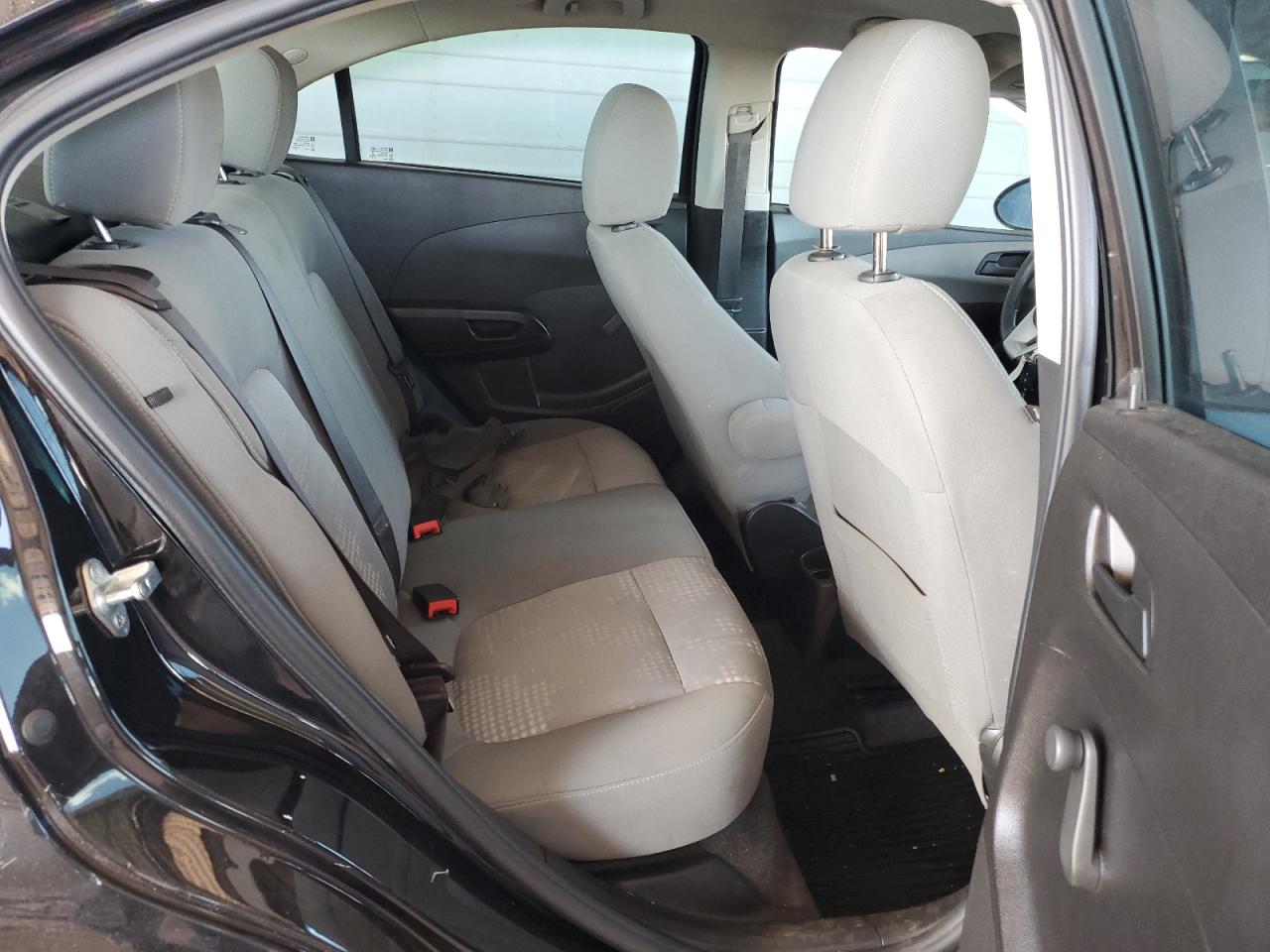 2019 Chevrolet Sonic Ls VIN: 1G1JB5SB1K4103944 Lot: 70919195