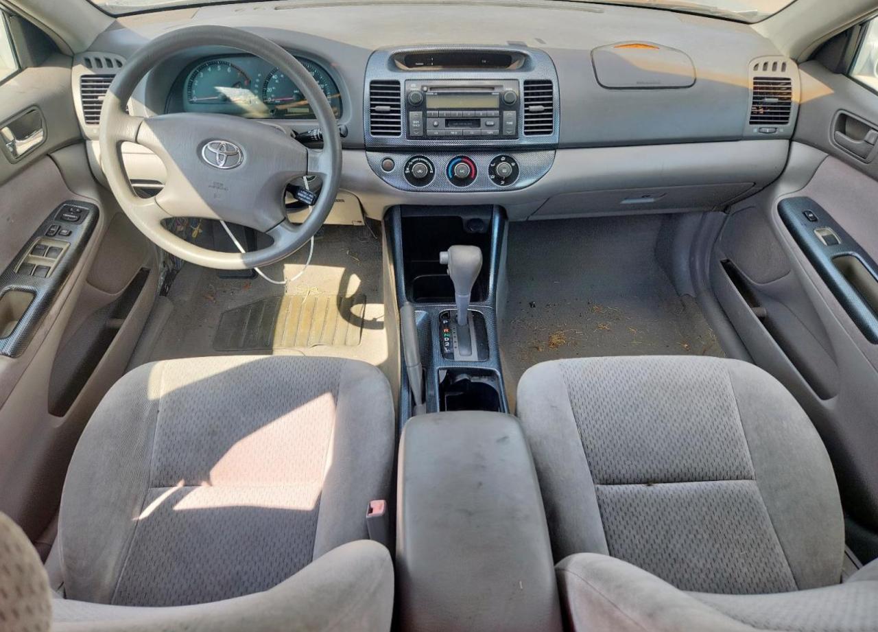 2002 Toyota Camry Le VIN: 4T1BE32K22U621144 Lot: 84900505