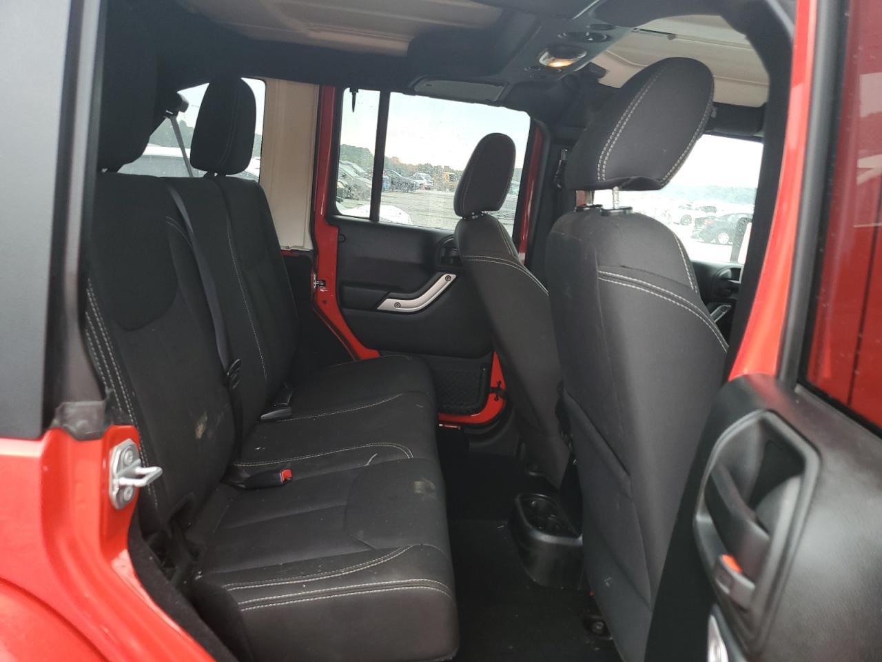 2018 Jeep Wrangler Unlimited Sahara VIN: 1C4BJWEG7JL937362 Lot: 70938845