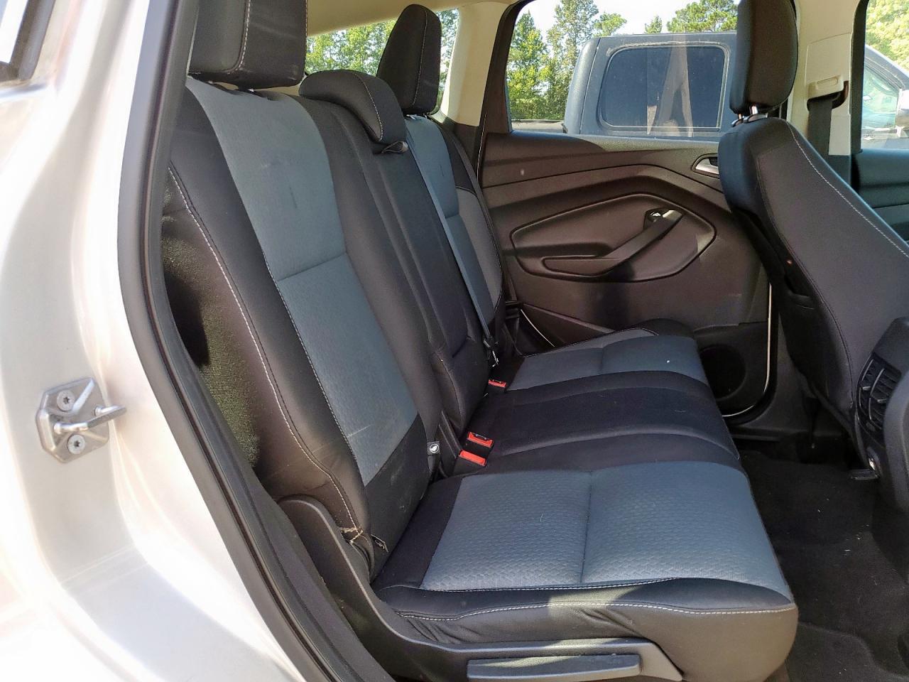 2018 Ford Escape Se VIN: 1FMCU9GD0JUA12461 Lot: 84226955