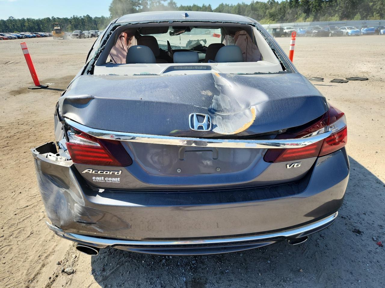 2017 Honda Accord Exl VIN: 1HGCR3F00HA001099 Lot: 81225905