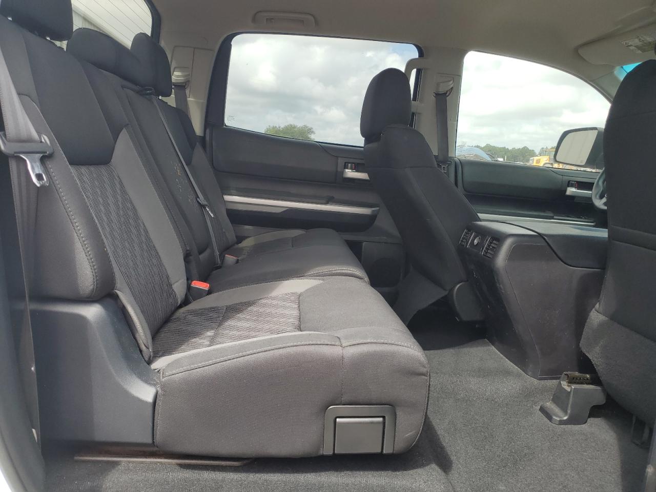 2015 Toyota Tundra Crewmax Sr5 VIN: 5TFEY5F17FX186261 Lot: 70943355