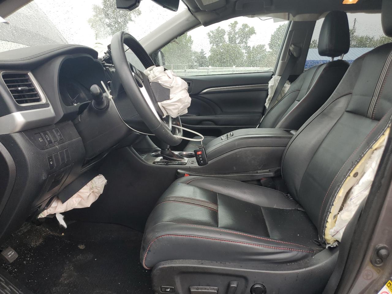 2019 Toyota Highlander Se VIN: 5TDJZRFH5KS989828 Lot: 71830165
