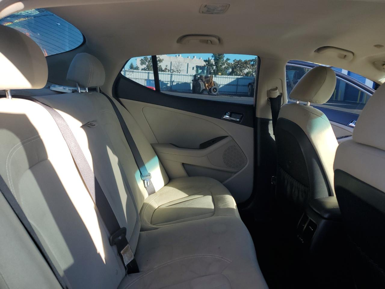 2011 Kia Optima Hybrid VIN: KNAGM4ADXB5005463 Lot: 80757175