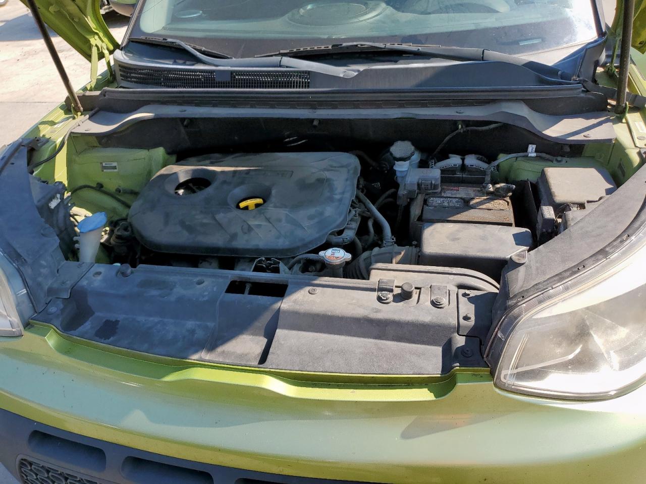 2014 Kia Soul + VIN: KNDJP3A58E7726571 Lot: 80682185