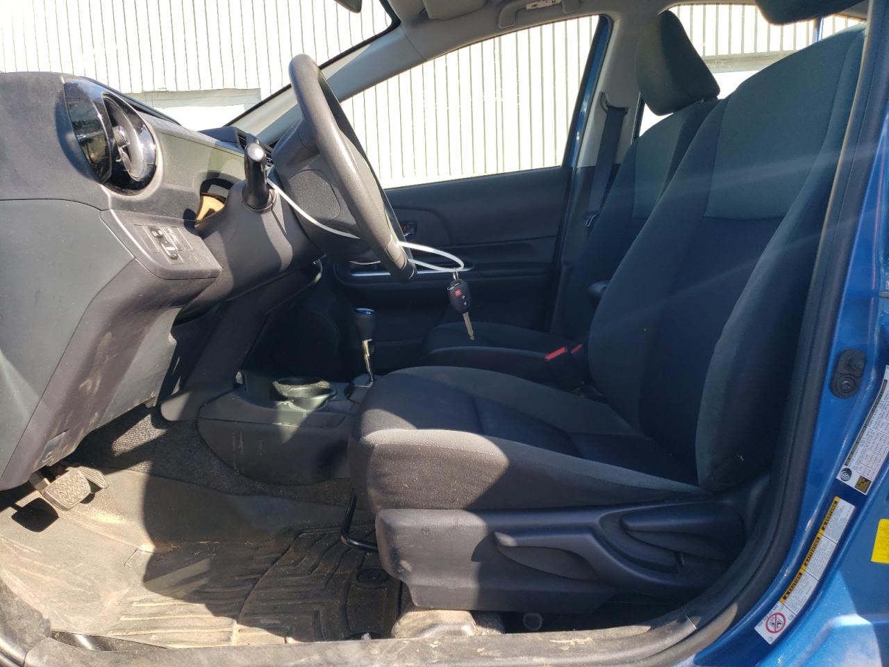 2016 Toyota Prius C VIN: JTDKDTB38G1118680 Lot: 80323055