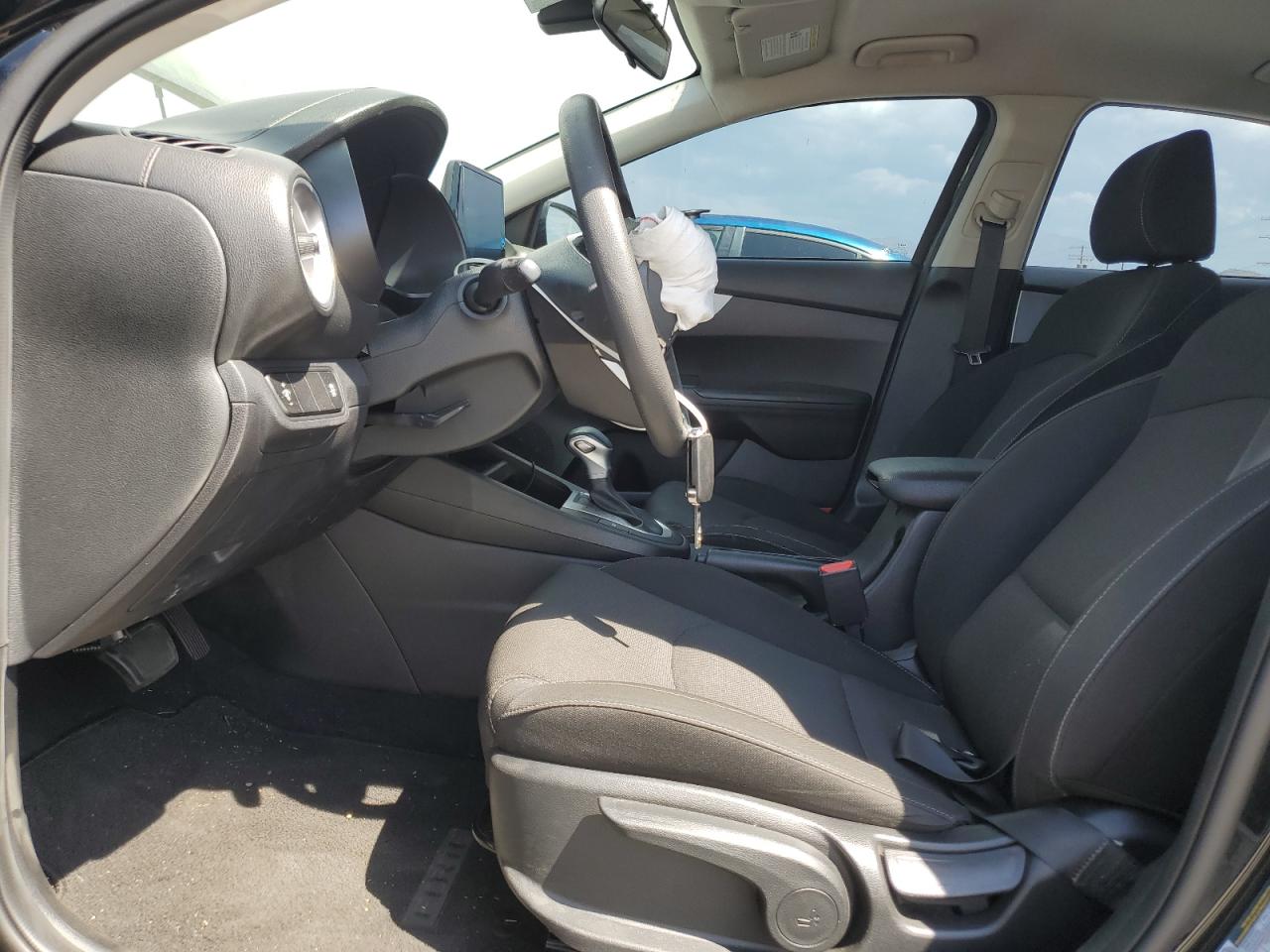 2023 Kia Forte Lx VIN: 3KPF24AD9PE686747 Lot: 81340775