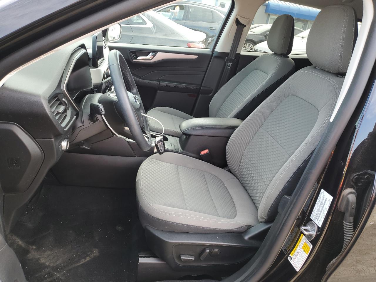 2021 Ford Escape Se VIN: 1FMCU9G62MUB15225 Lot: 81928465