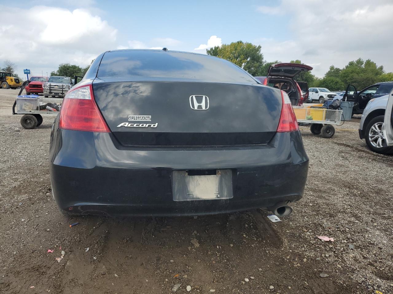 2010 Honda Accord Exl VIN: 1HGCS1B86AA005037 Lot: 81513425