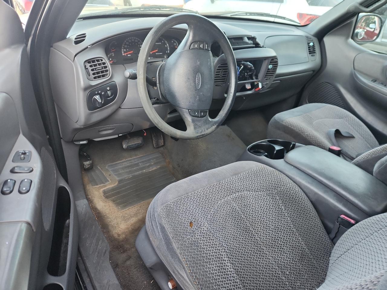 1999 Ford F150 VIN: 2FTZX1723XCA76587 Lot: 83867715