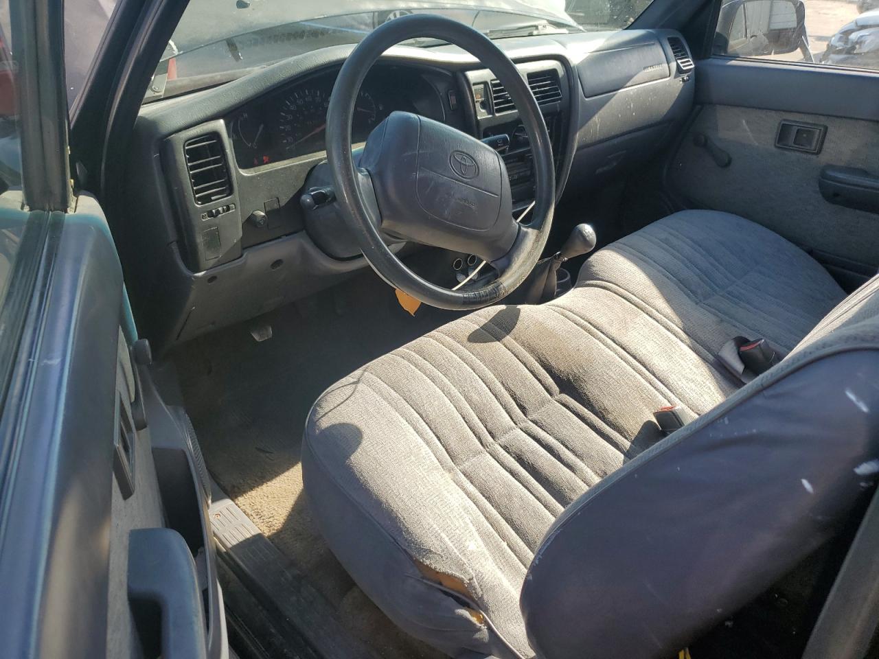 1999 Toyota Tacoma VIN: 4TANL42N8XZ463342 Lot: 84238205