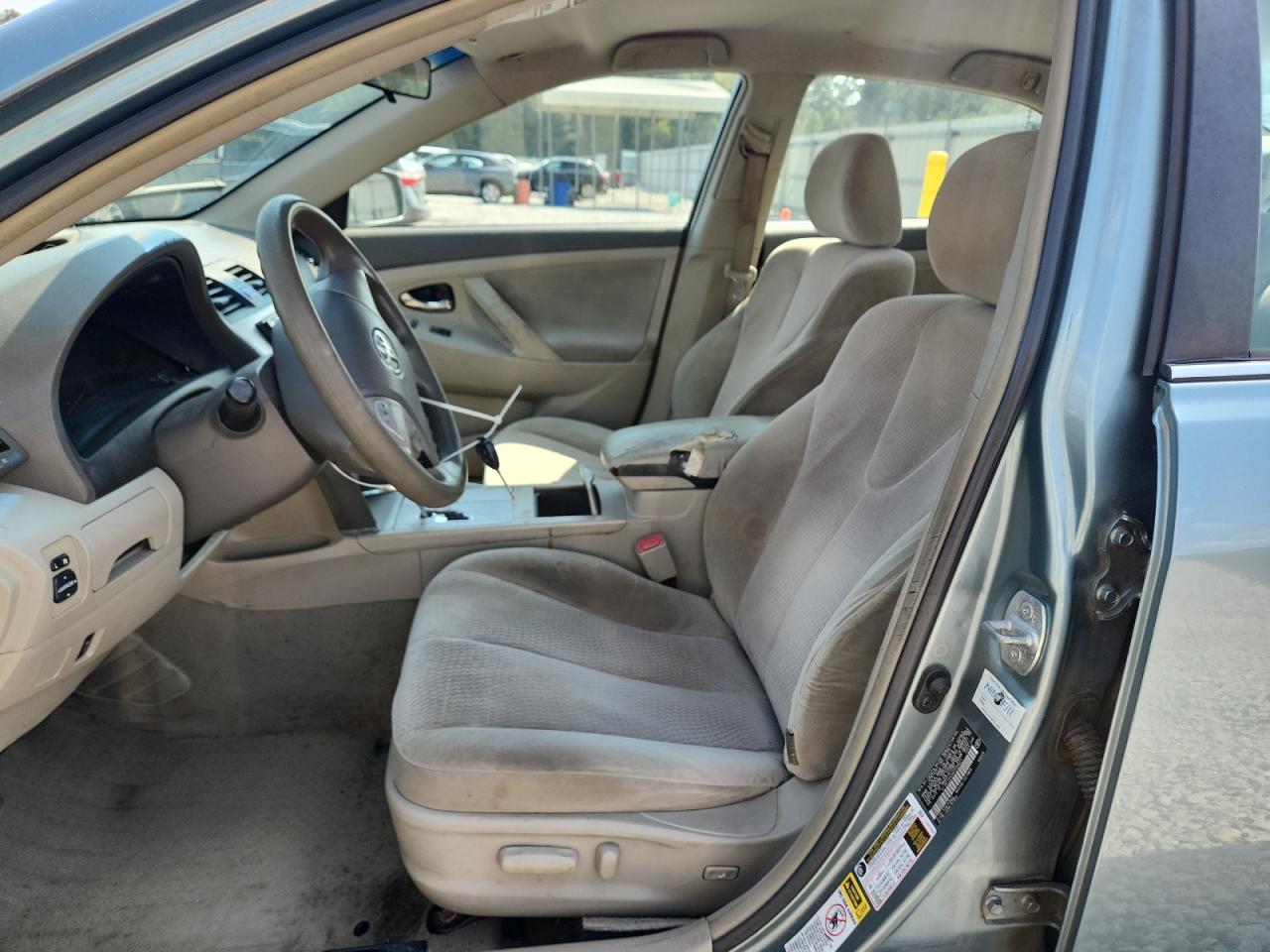 2010 Toyota Camry Base VIN: 4T1BF3EK3AU556621 Lot: 80920225