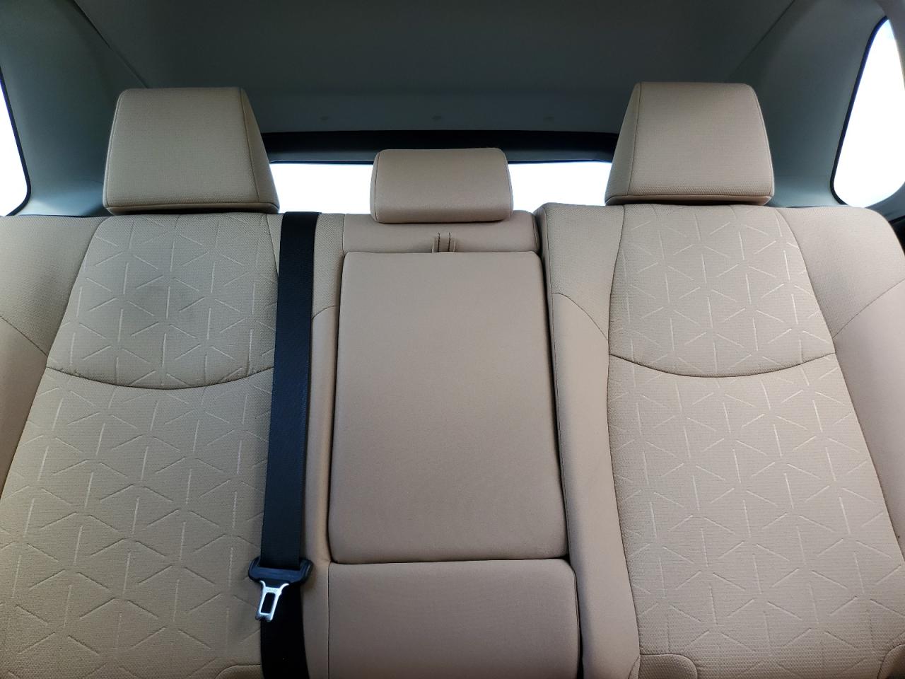 2022 Toyota Rav4 Xle VIN: 2T3P1RFV3NC310876 Lot: 70804025