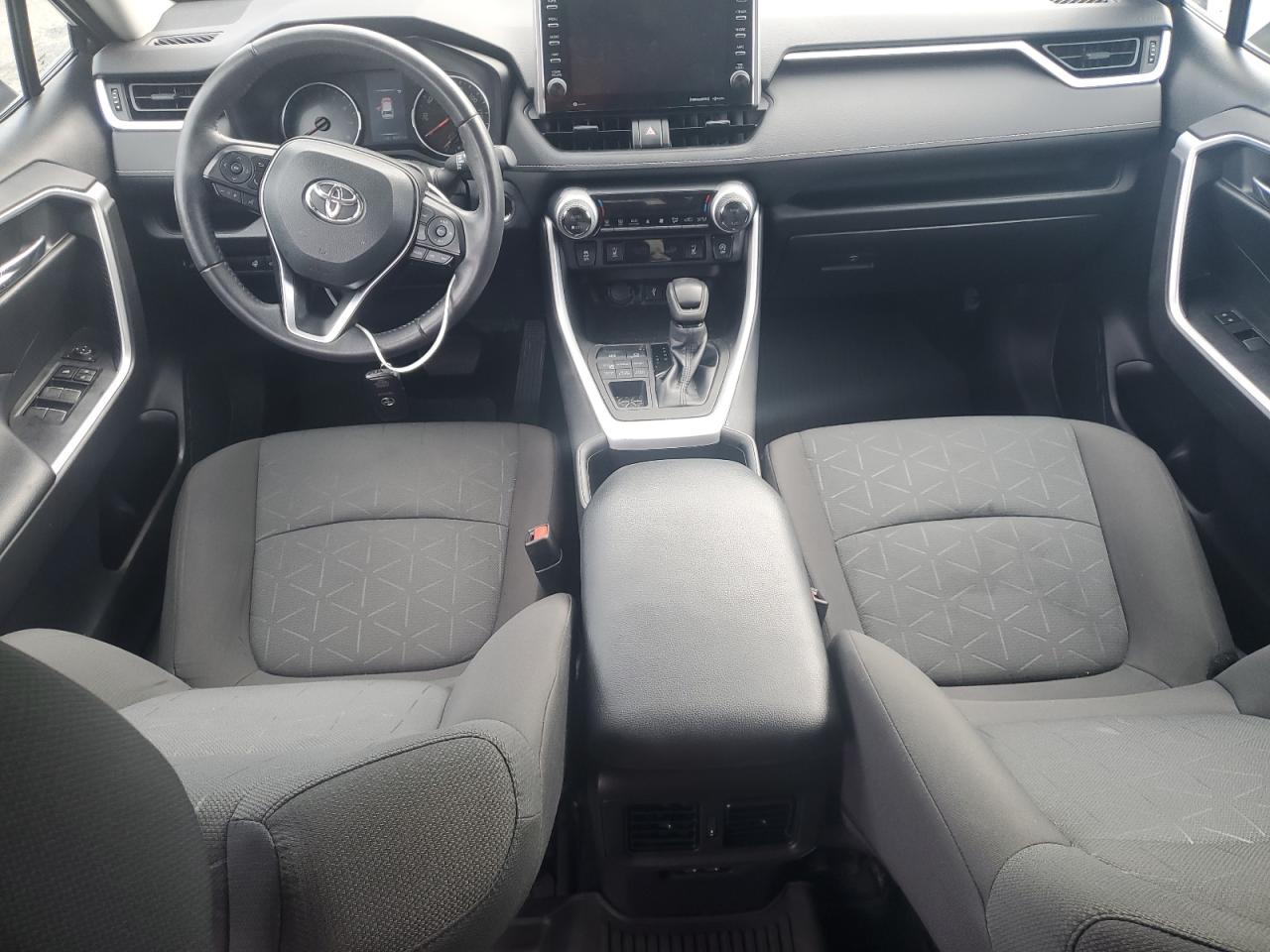 2022 Toyota Rav4 Xle VIN: 2T3P1RFV9NW313313 Lot: 80067875