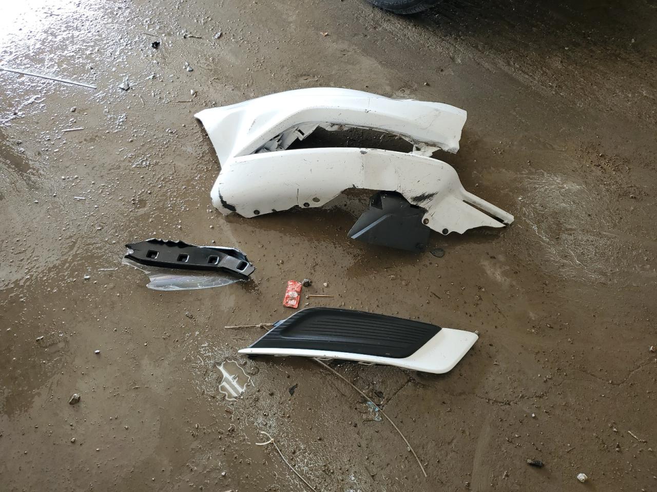 2018 Ford Fusion S VIN: 3FA6P0G72JR125713 Lot: 82088185