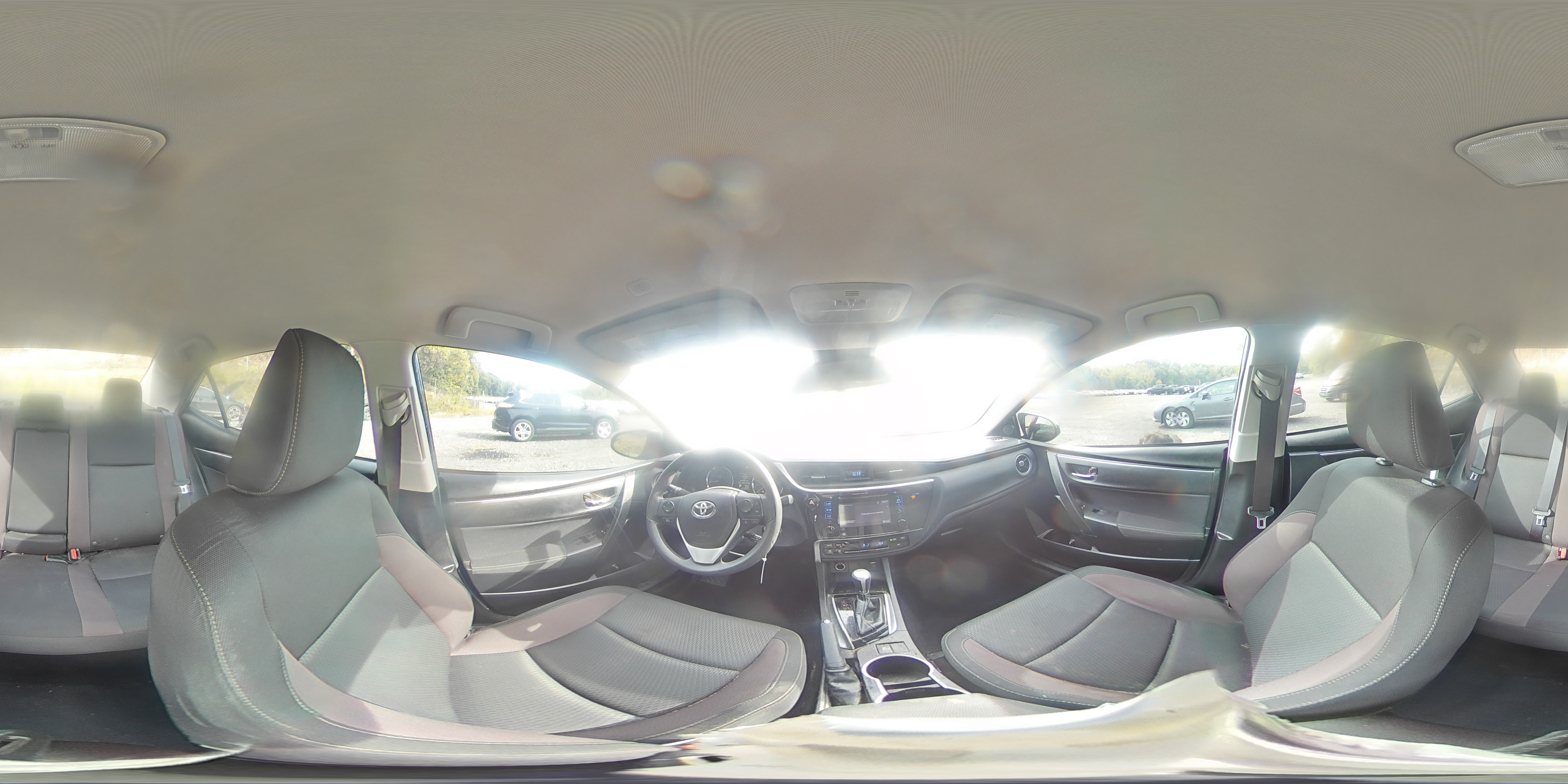 2018 Toyota Corolla L VIN: 5YFBURHE6JP850045 Lot: 81840285