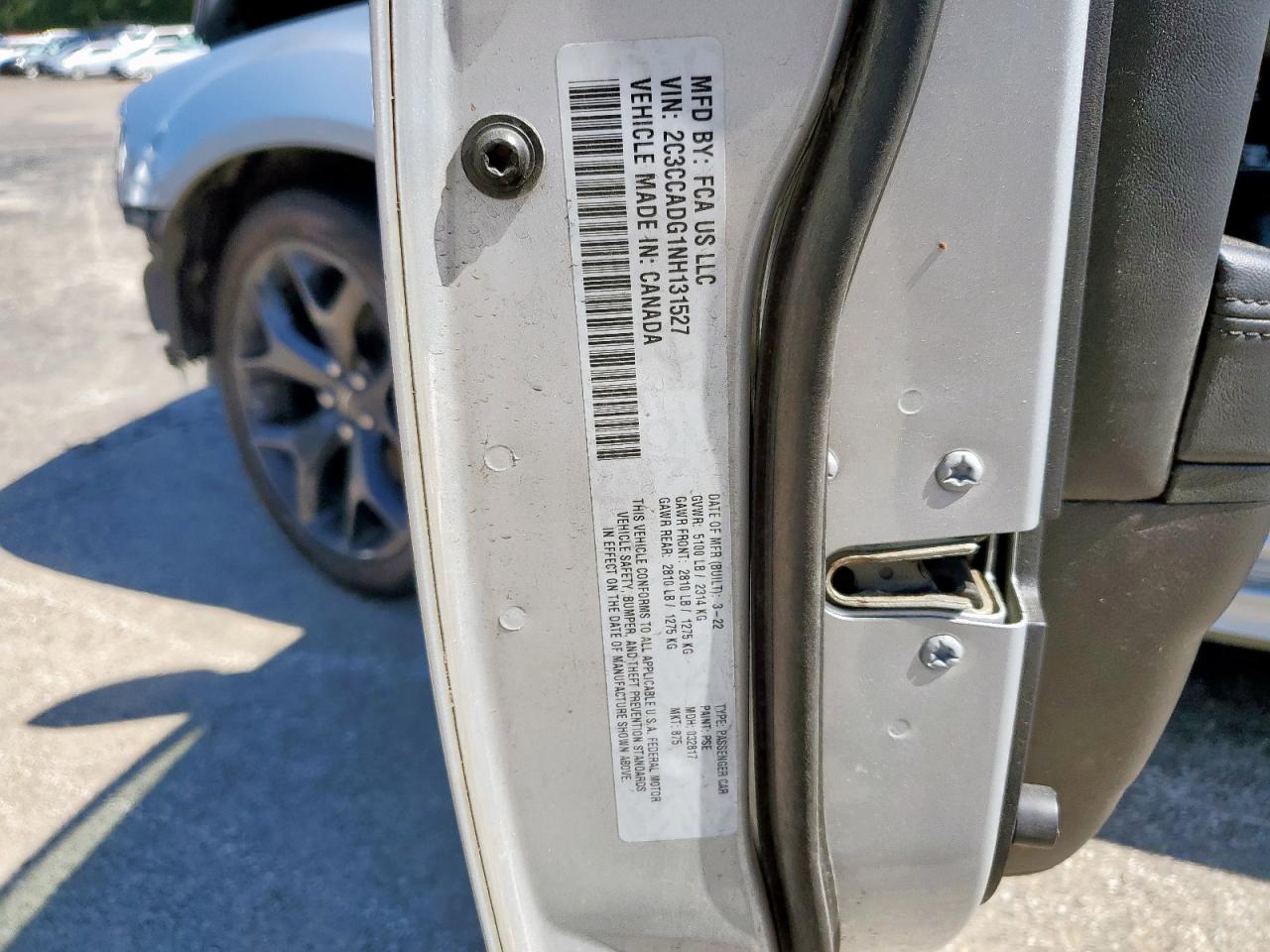 2022 Chrysler 300 Touring L VIN: 2C3CCADG1NH131527 Lot: 84390315