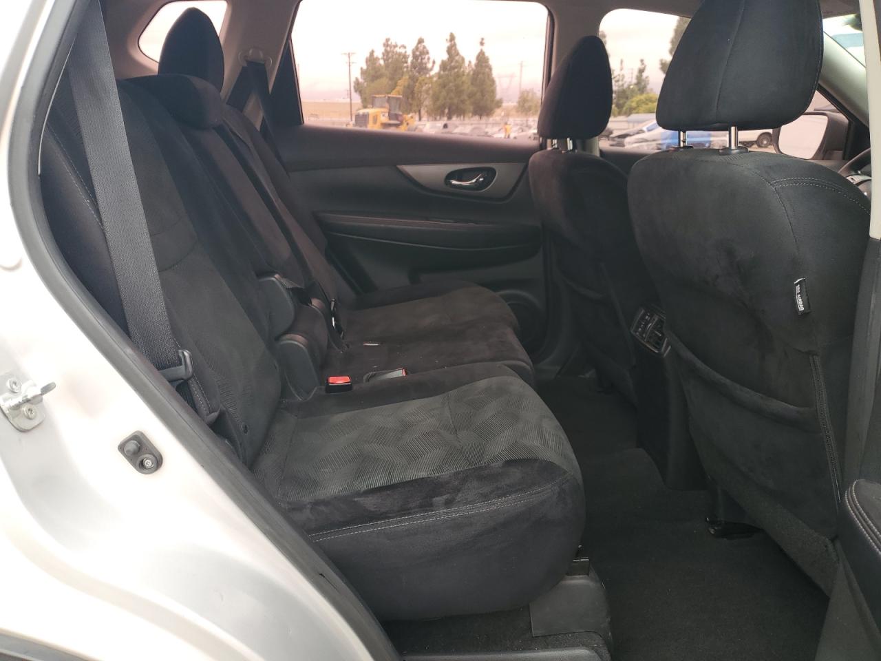 2015 Nissan Rogue S VIN: 5N1AT2MV1FC873238 Lot: 81427795