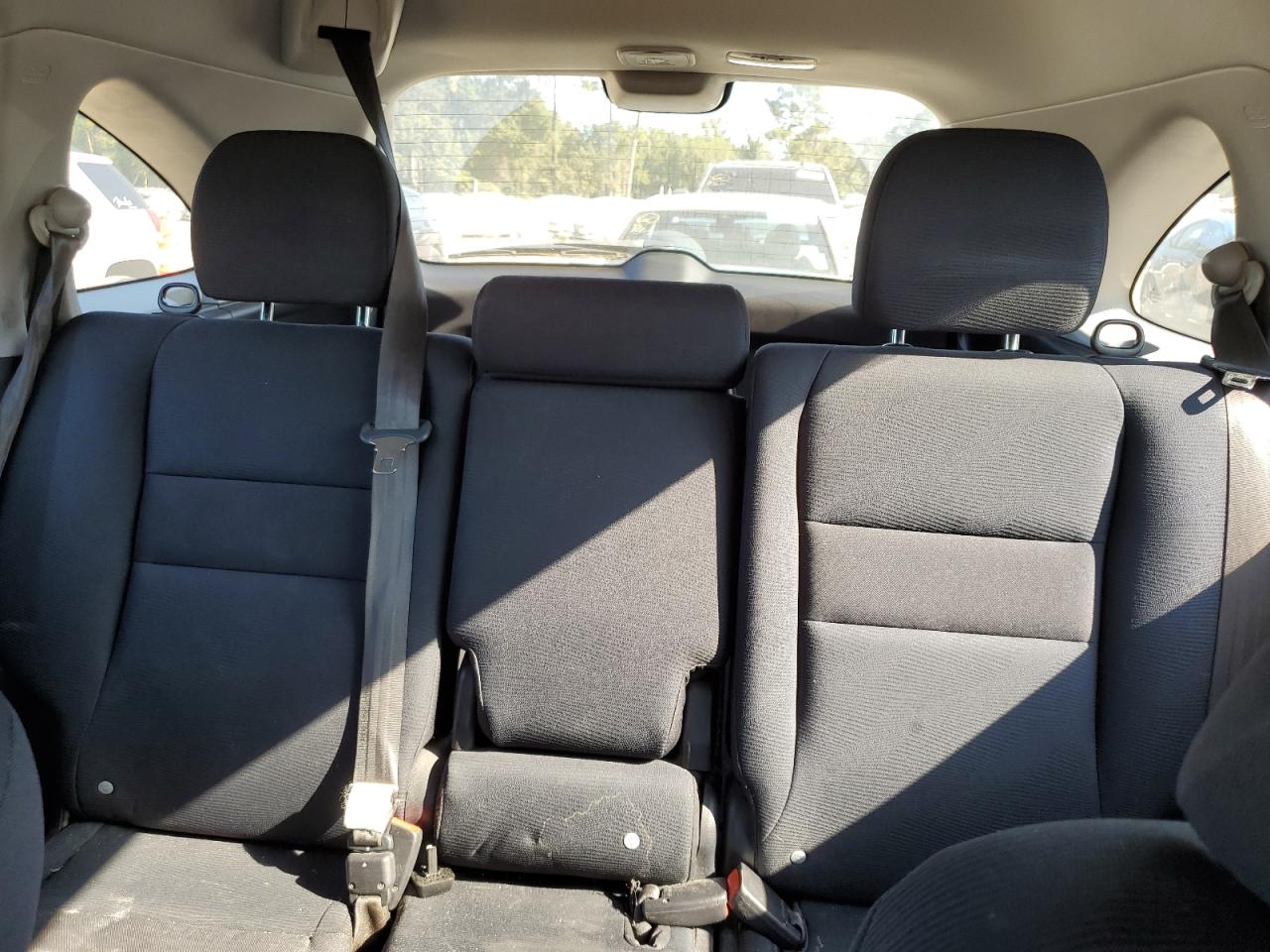 2010 Honda Cr-V Lx VIN: 3CZRE3H33AG701633 Lot: 71862305