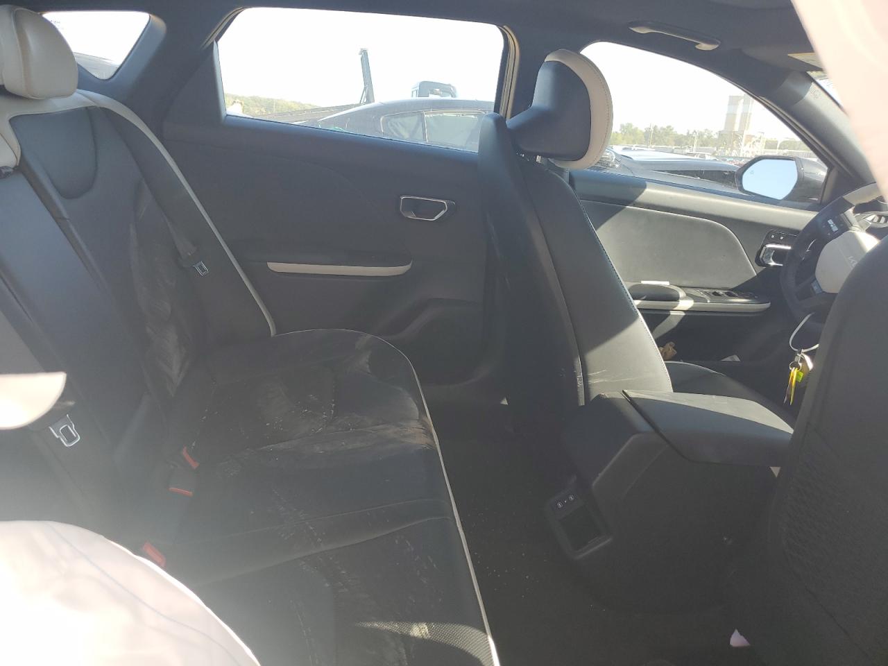 2025 Kia K4 Gt Line VIN: 3KPFW4DE1SE083907 Lot: 81703995