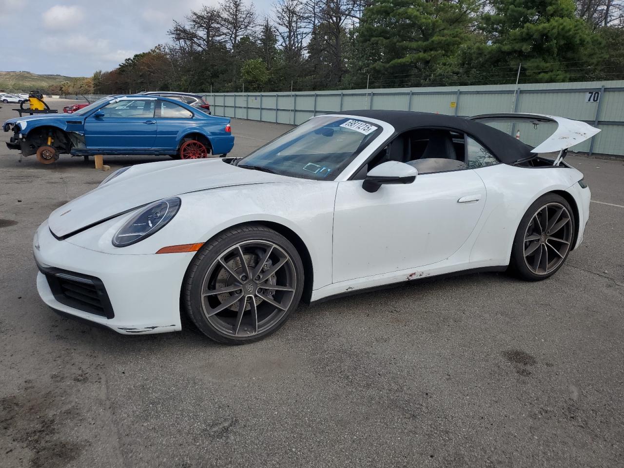 2022 Porsche 911 Carrera
