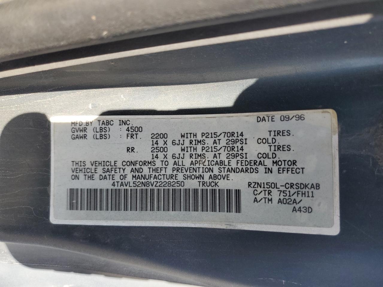 1997 Toyota Tacoma Xtracab VIN: 4TAVL52N8VZ228250 Lot: 81762565