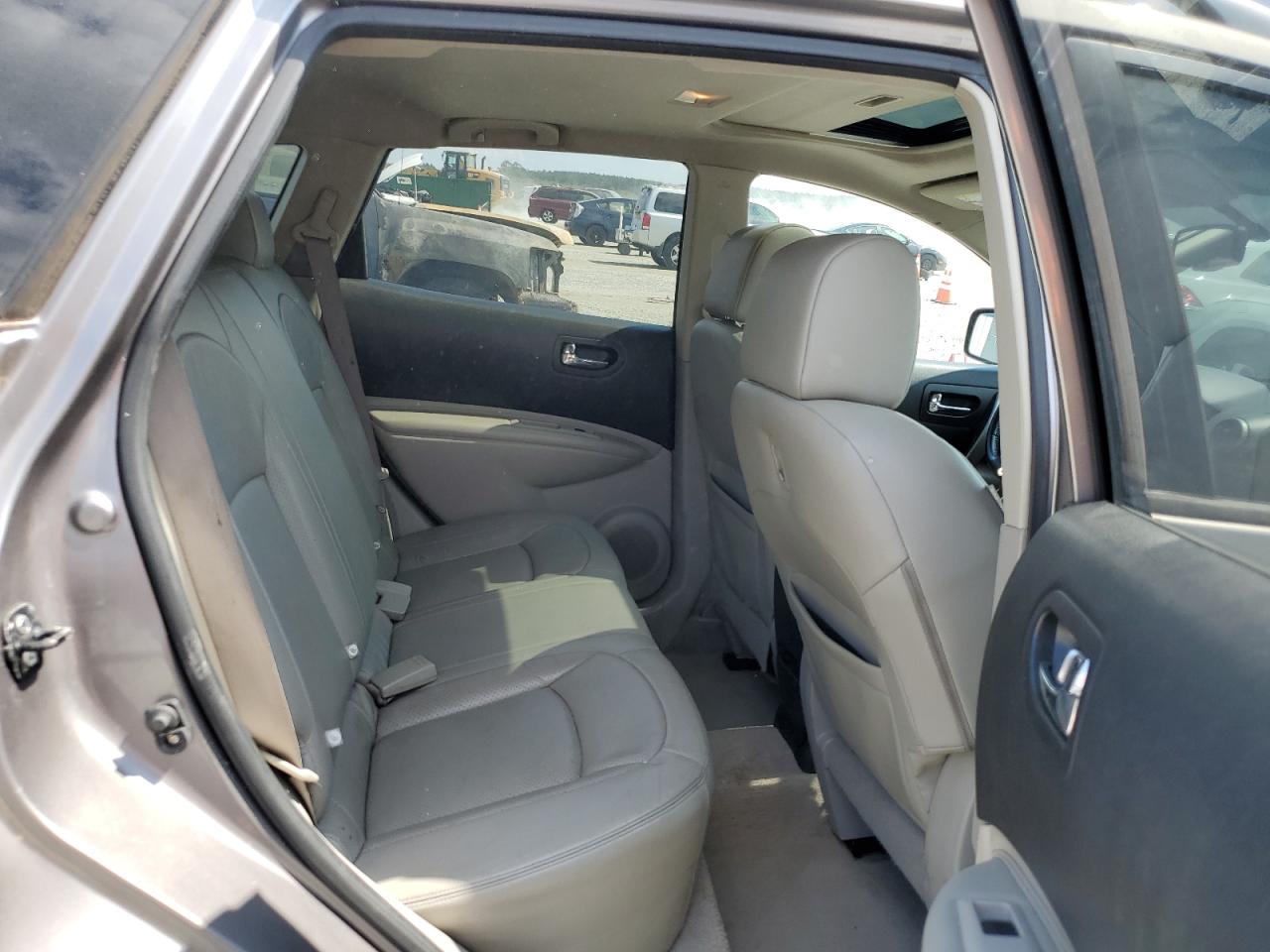 2010 Nissan Rogue S VIN: JN8AS5MV4AW111669 Lot: 80447555