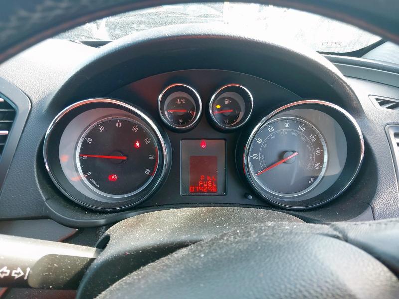 2010 VAUXHALL INSIGNIA 1.8I 16V EXCLUSIV 5DR