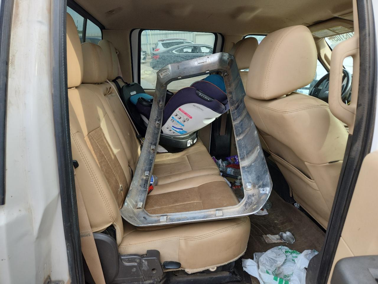 2011 Ford F250 Super Duty VIN: 1FT7W2B65BEA35889 Lot: 81763105