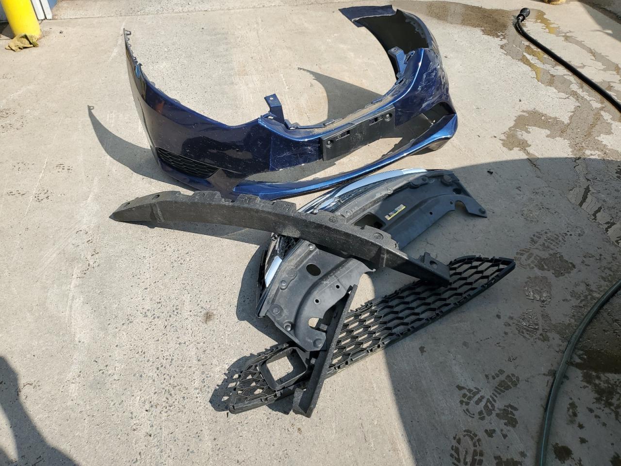 2018 Nissan Sentra S VIN: 3N1AB7AP9JY294351 Lot: 71023905