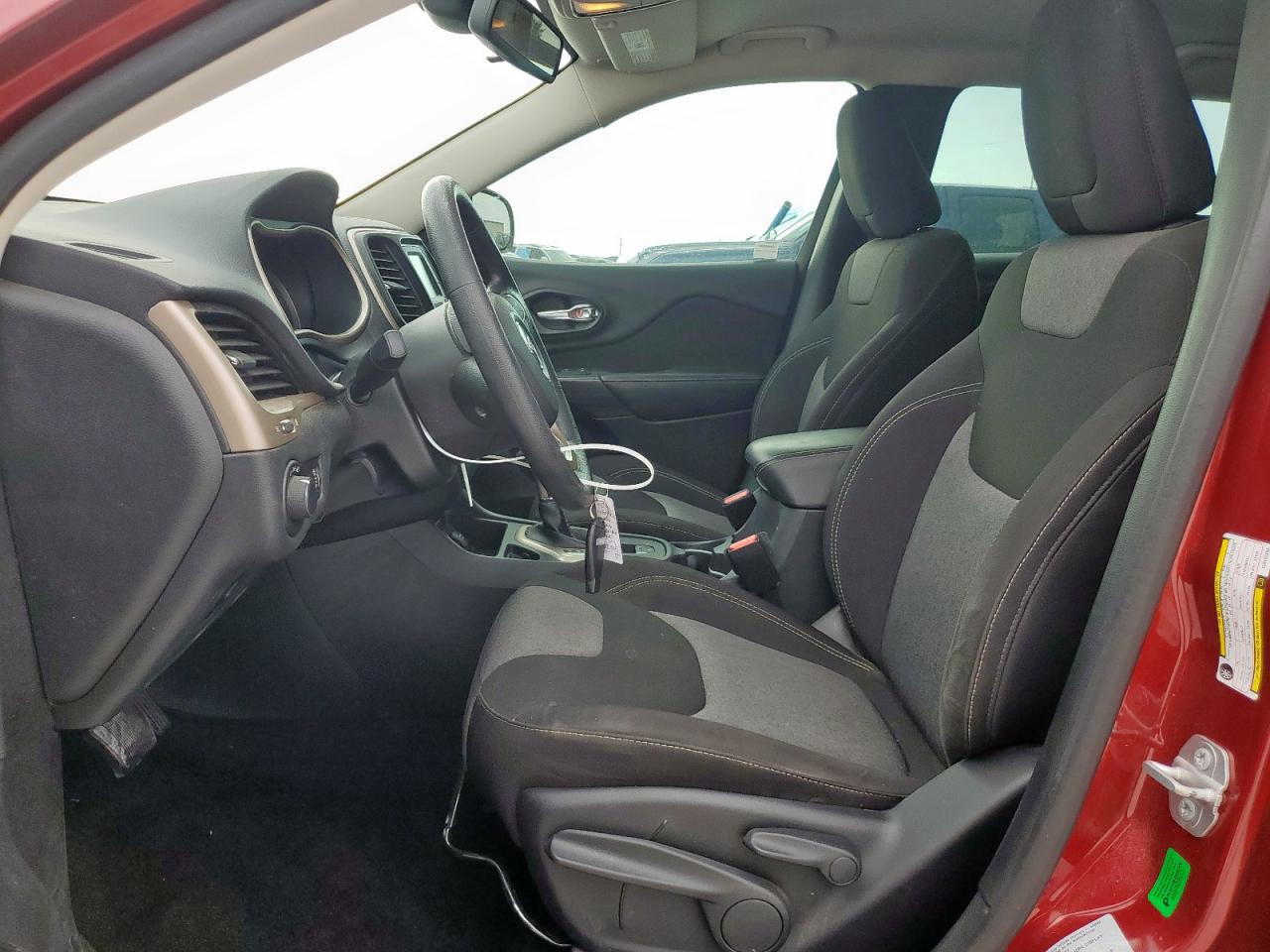 2016 Jeep Cherokee Sport VIN: 1C4PJLAB2GW127255 Lot: 81432965