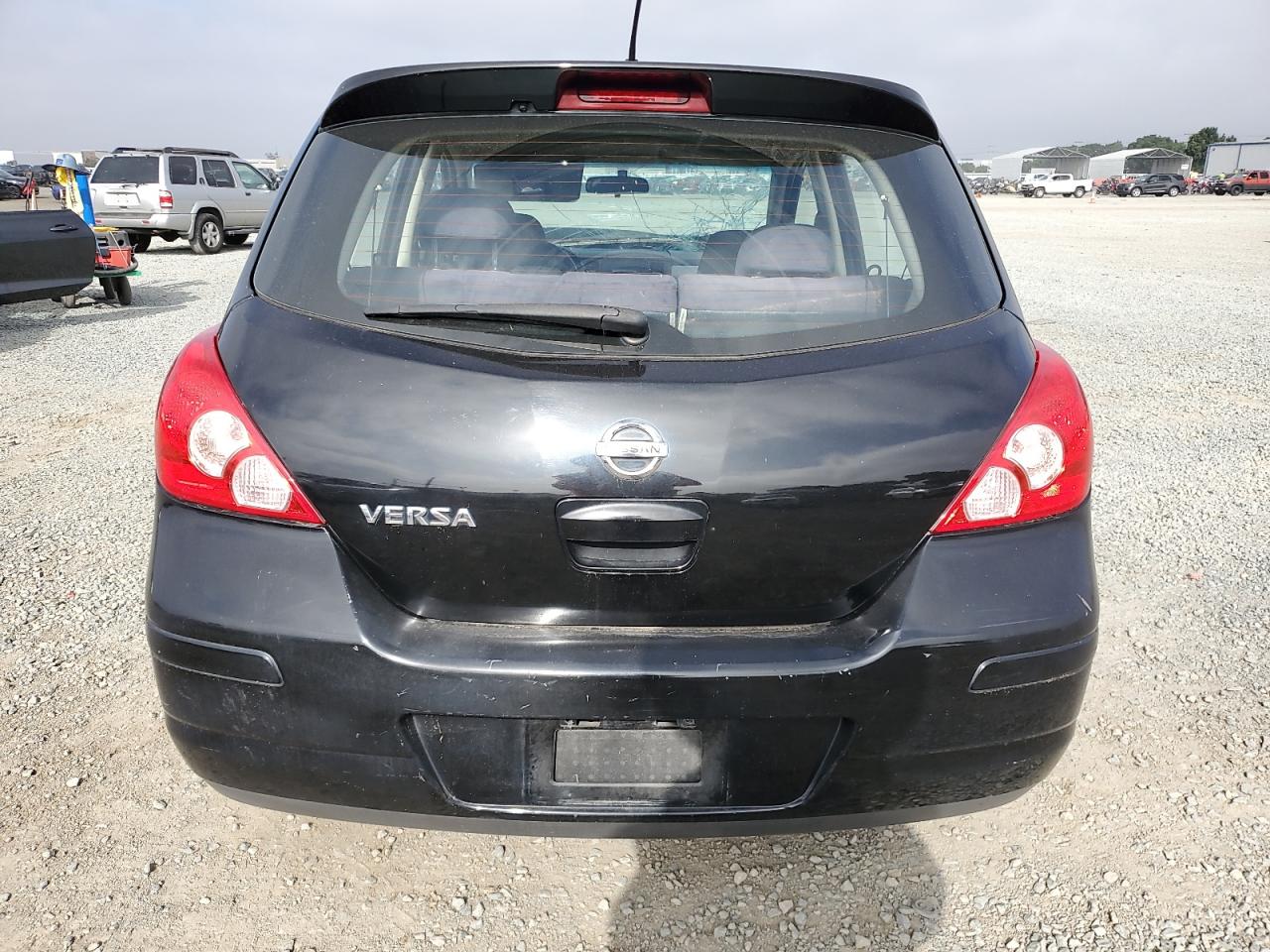 2008 Nissan Versa S VIN: 3N1BC13E18L388497 Lot: 71686905
