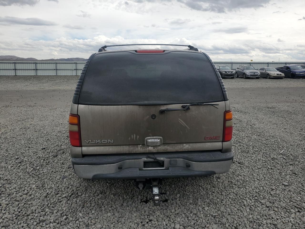 2002 GMC Yukon VIN: 1GKEK13T42R297076 Lot: 81915525