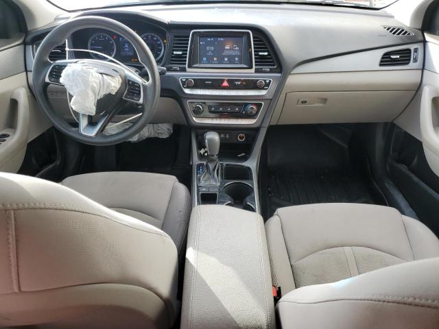  HYUNDAI SONATA 2019 Серебристый
