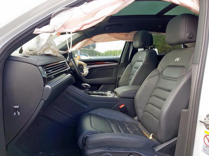 2020 VOLKSWAGEN TOUAREG BLACK EDITION