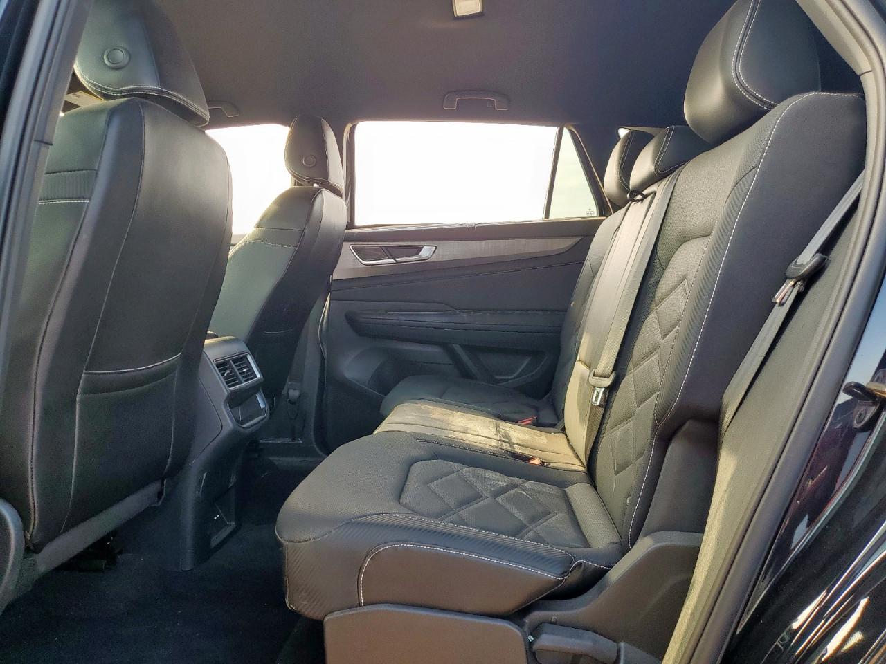 2024 Volkswagen Atlas Cross Sport Se VIN: 1V2WE2CA4RC221705 Lot: 72058945