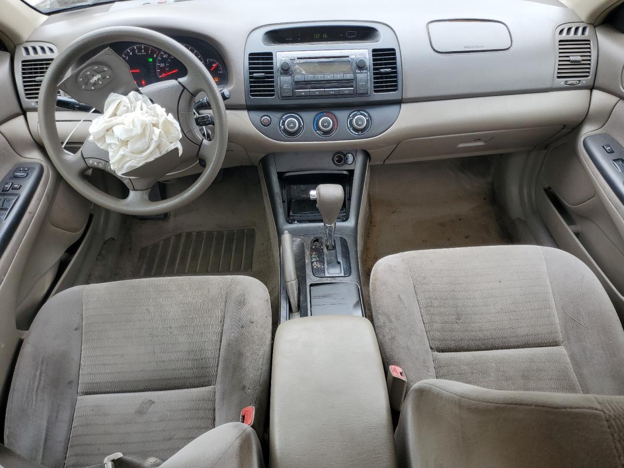 2005 Toyota Camry Le VIN: 4T1BE32K75U407352 Lot: 81580155