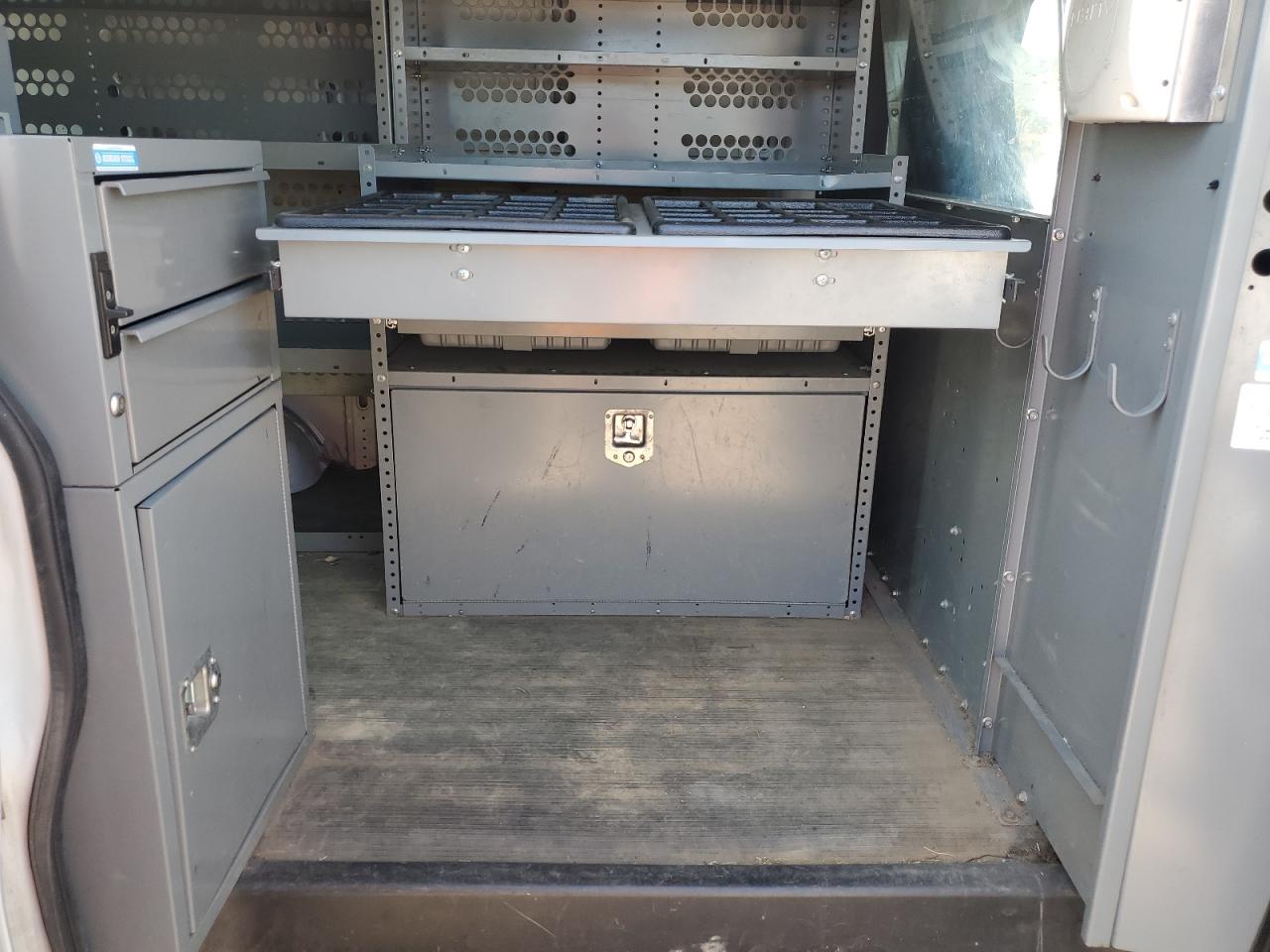 2013 Chevrolet Express G2500 VIN: 1GCWGFCA0D1137534 Lot: 71817895