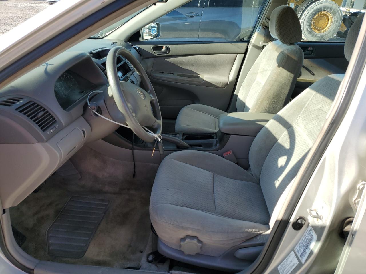 2003 Toyota Camry Le VIN: 4T1BE32K23U140912 Lot: 84723505