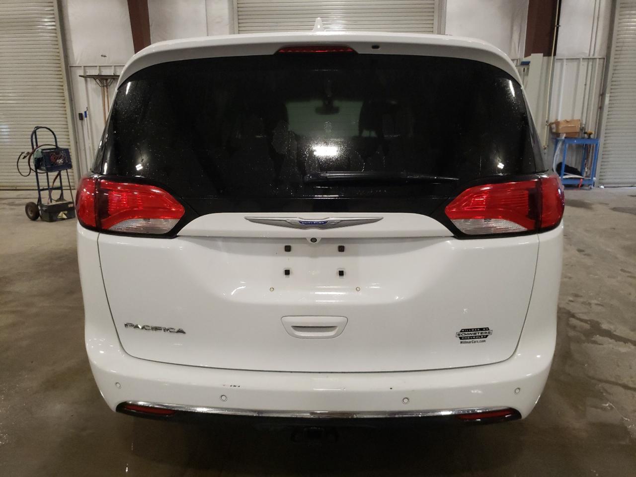 2018 Chrysler Pacifica Touring L Plus VIN: 2C4RC1EG0JR235435 Lot: 80865865