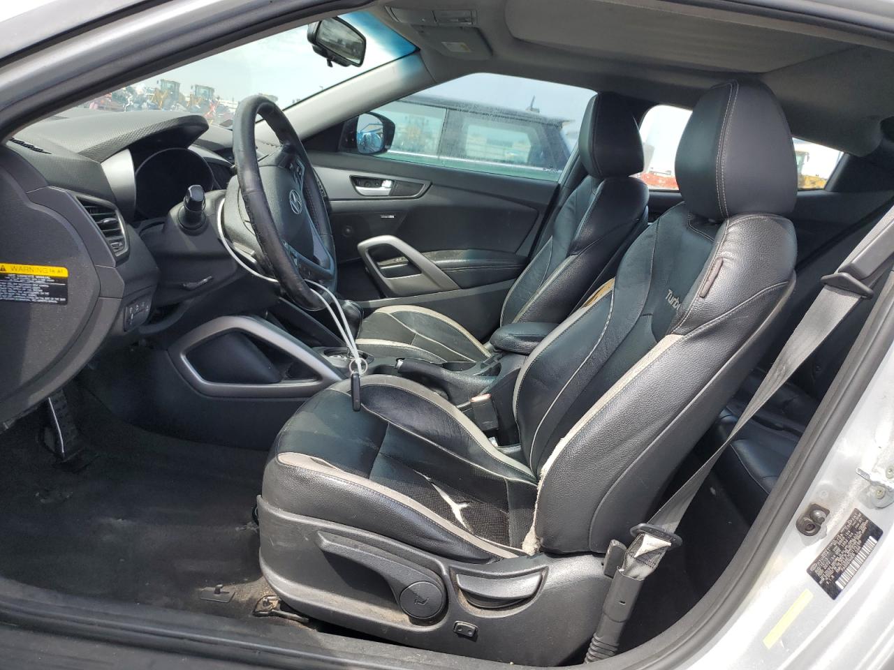 2013 Hyundai Veloster Turbo VIN: KMHTC6AE7DU173199 Lot: 81507235