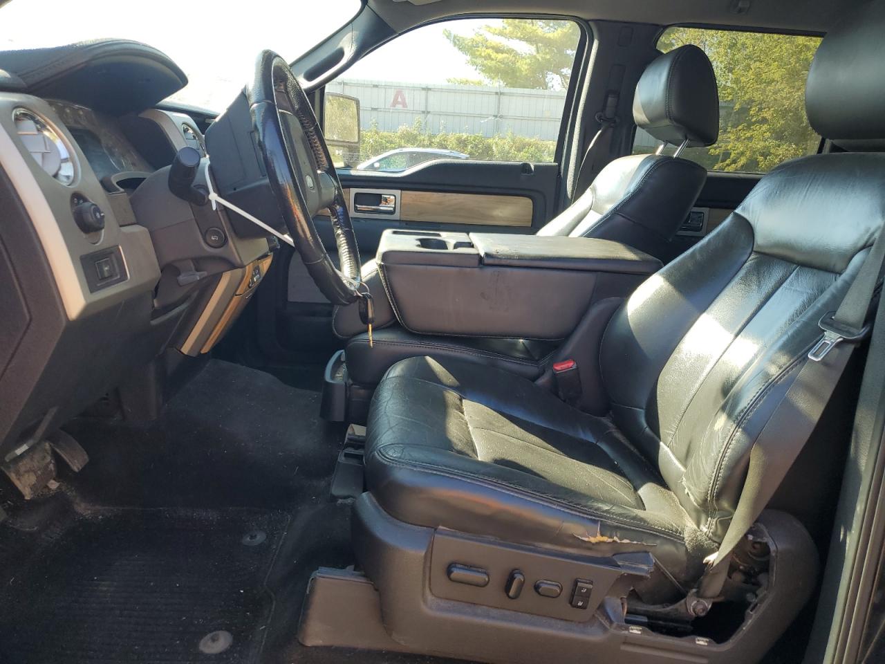 2011 Ford F150 Supercrew VIN: 1FTFW1ET6BFB27322 Lot: 84440275